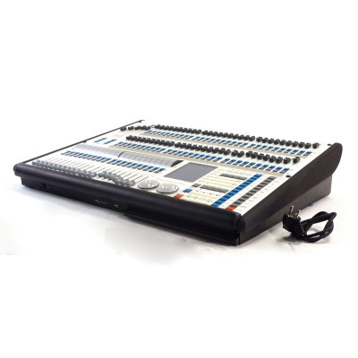 Avolites PEARL EXPERT PRO 2048 Kanal Işık Masası ( Üretimi Durdurulmuştur. )