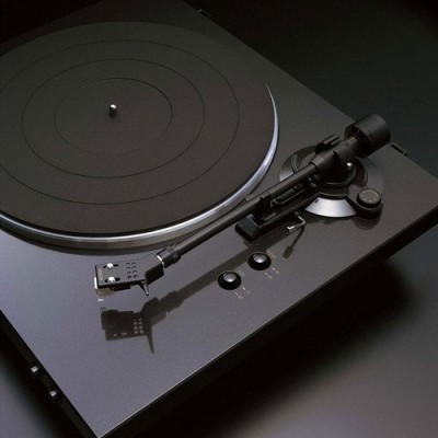 Denon DP-300F Profesyonel Pikap Pilak Çalar
