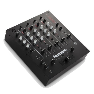 Numark M6USB  4 Kanal Dj Mixer